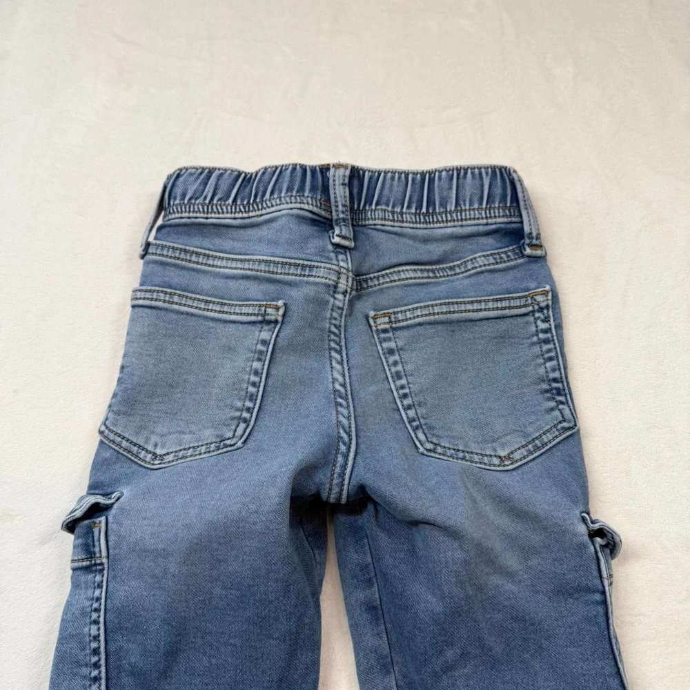 Gap‎ Cargo Jeans Boys S 6-7 Light Wash Good SuperSoft Straight Pull On 519558-00